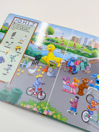 Sesame Street E Is for Elmo! First Look and Find