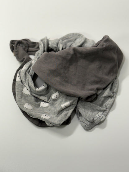 Luno Gray Bear Bib Set One Size