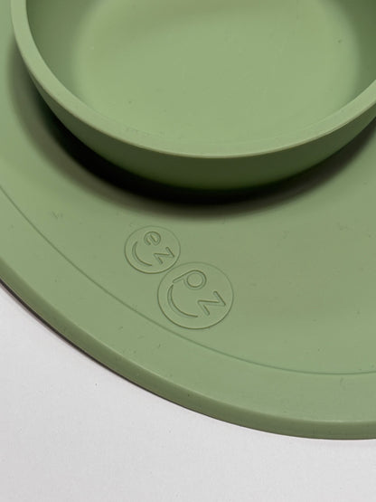 ezpz Tiny Bowl with Placemat Sage