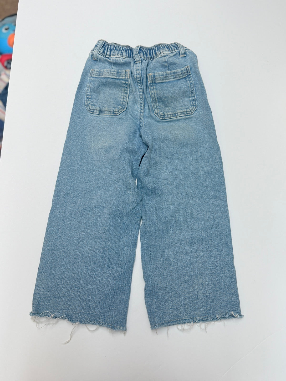 Zara Cropped Wide-Leg Raw Hem Jeans 4-5Y