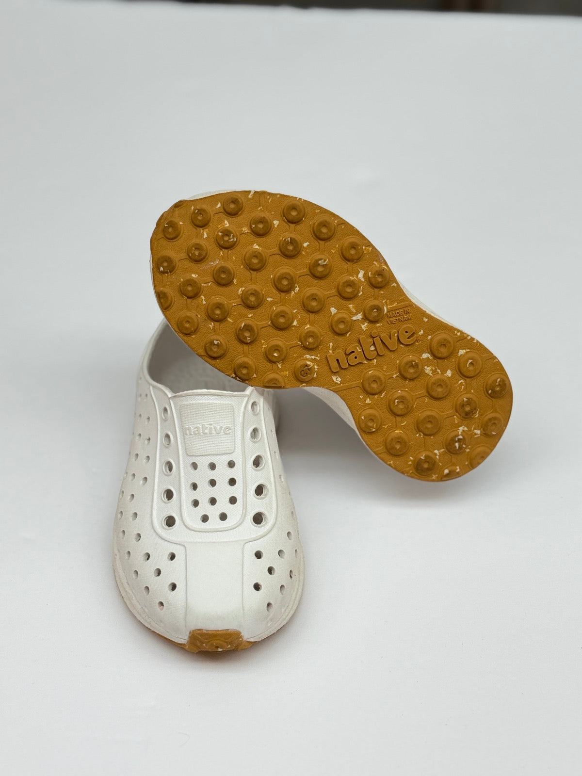 Native Jefferson White Slip-On Shoes C7
