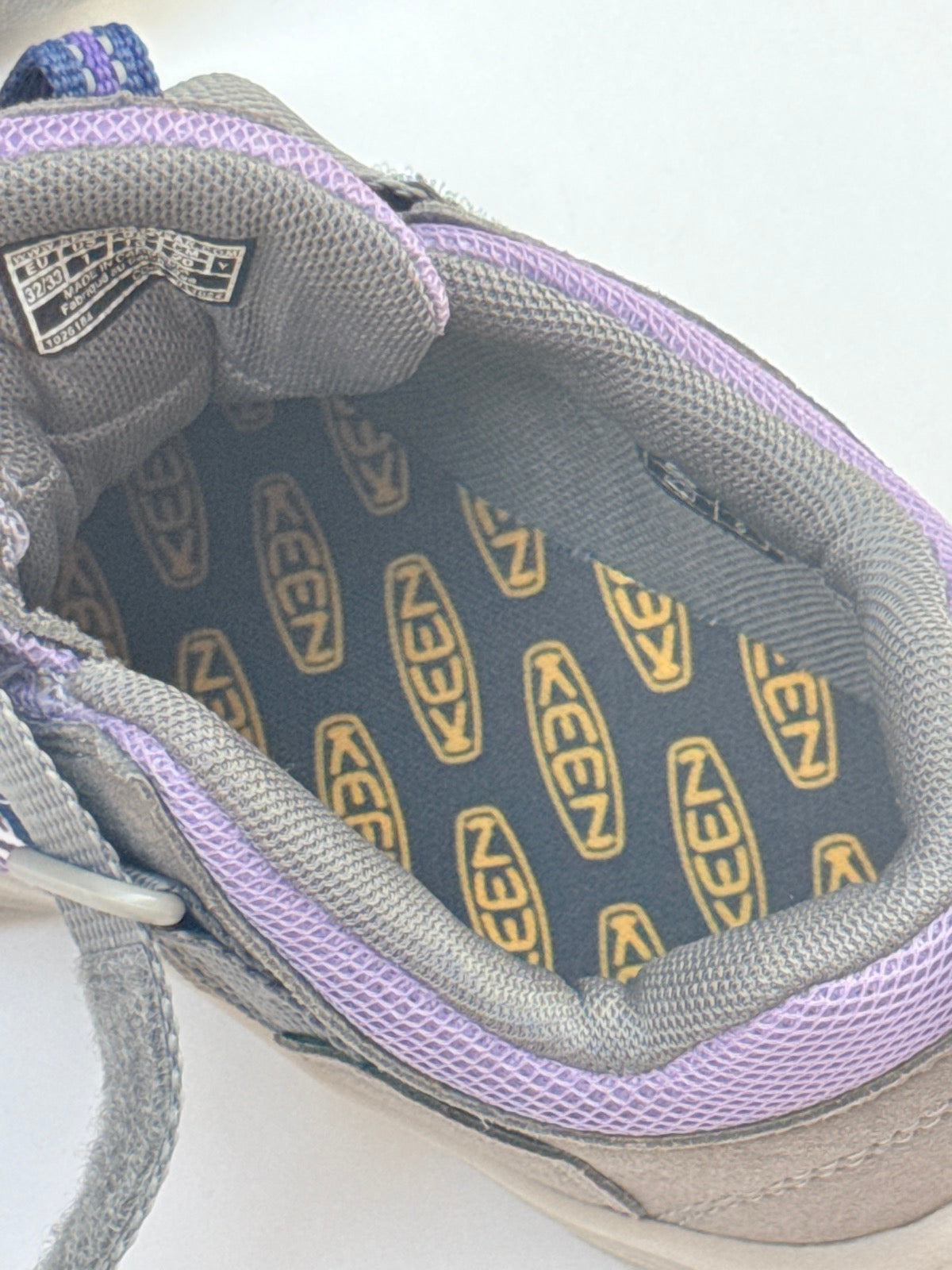 Keen Newport H2 Kids Sneaker Size 1Y