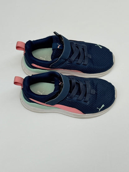 Puma Anzarun Lite Sneakers Girls Size 11