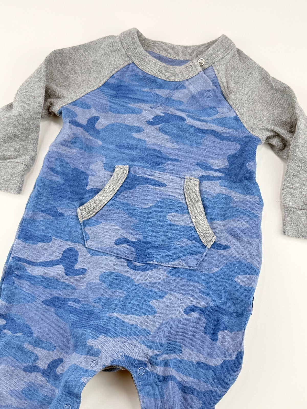 baby GAP Blue Camo Long Sleeve Romper 6-12M