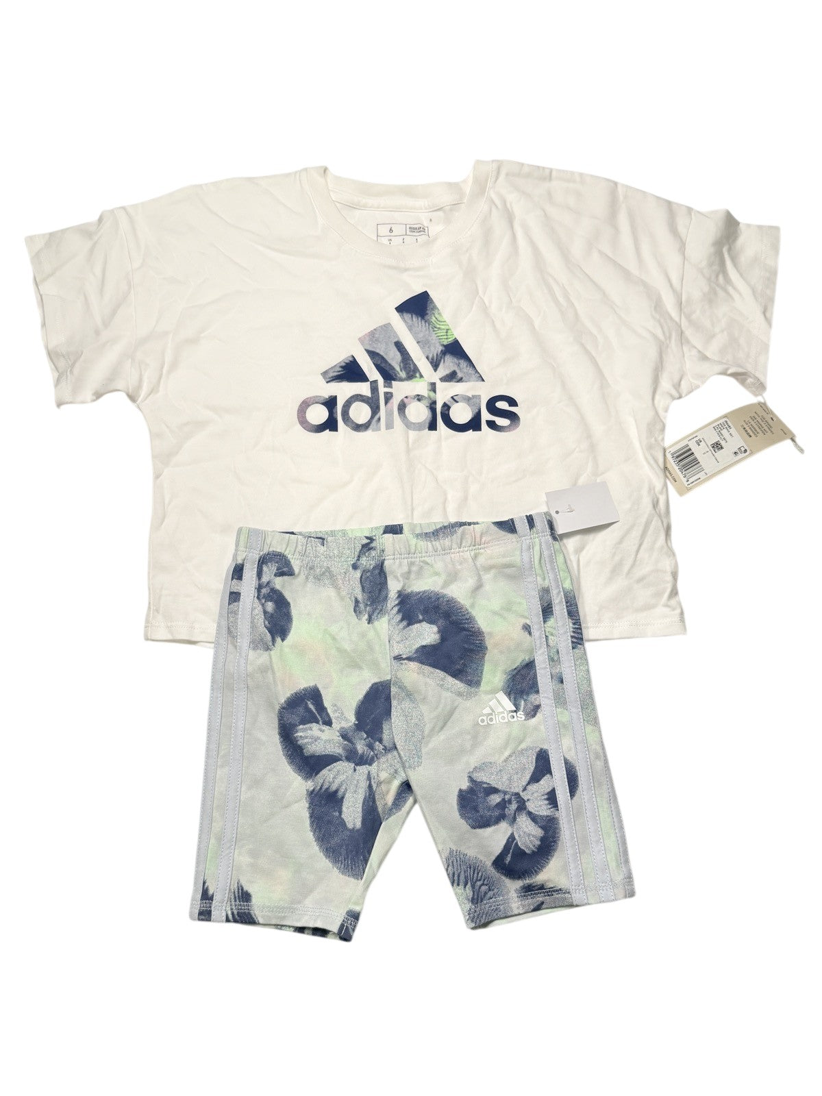 New Adidas Floral Bike Short & Tee Set Size 5/ 6