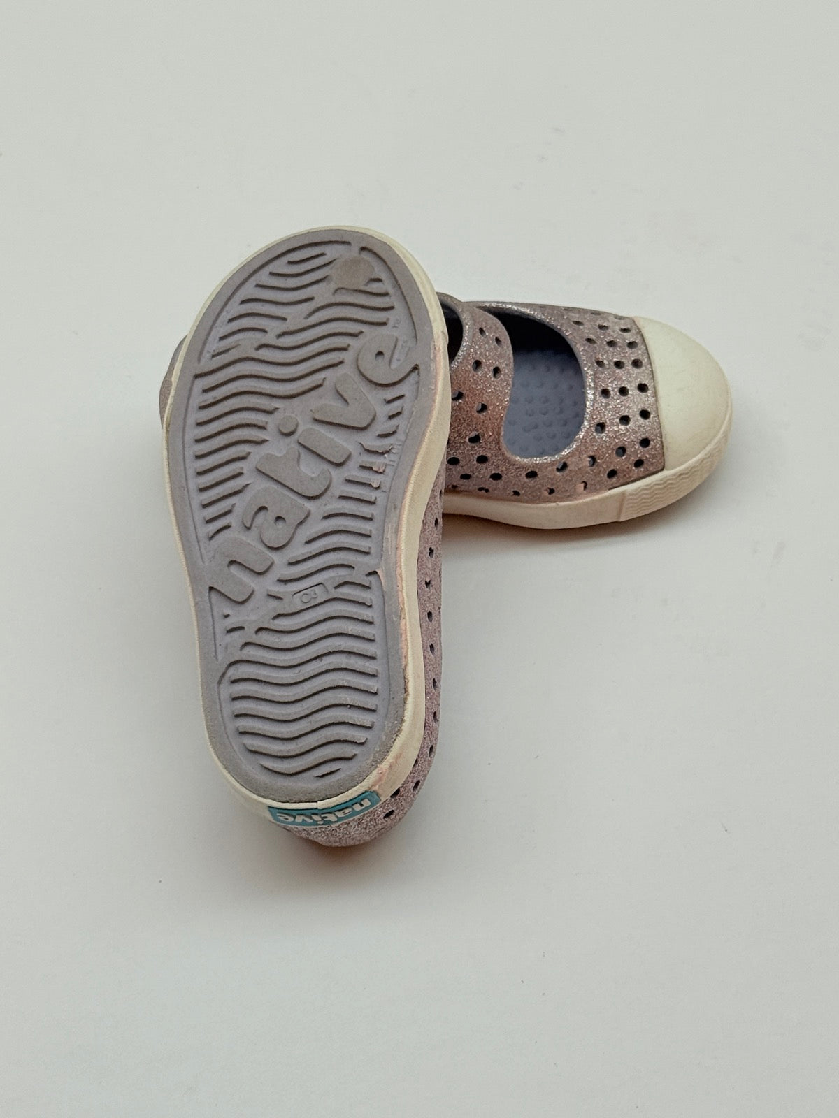 Native Jefferson Glitter Shoes Toddler Size 8