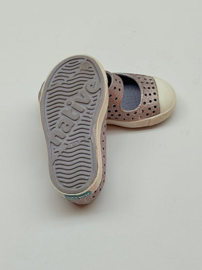 Native Jefferson Glitter Shoes Toddler Size 8