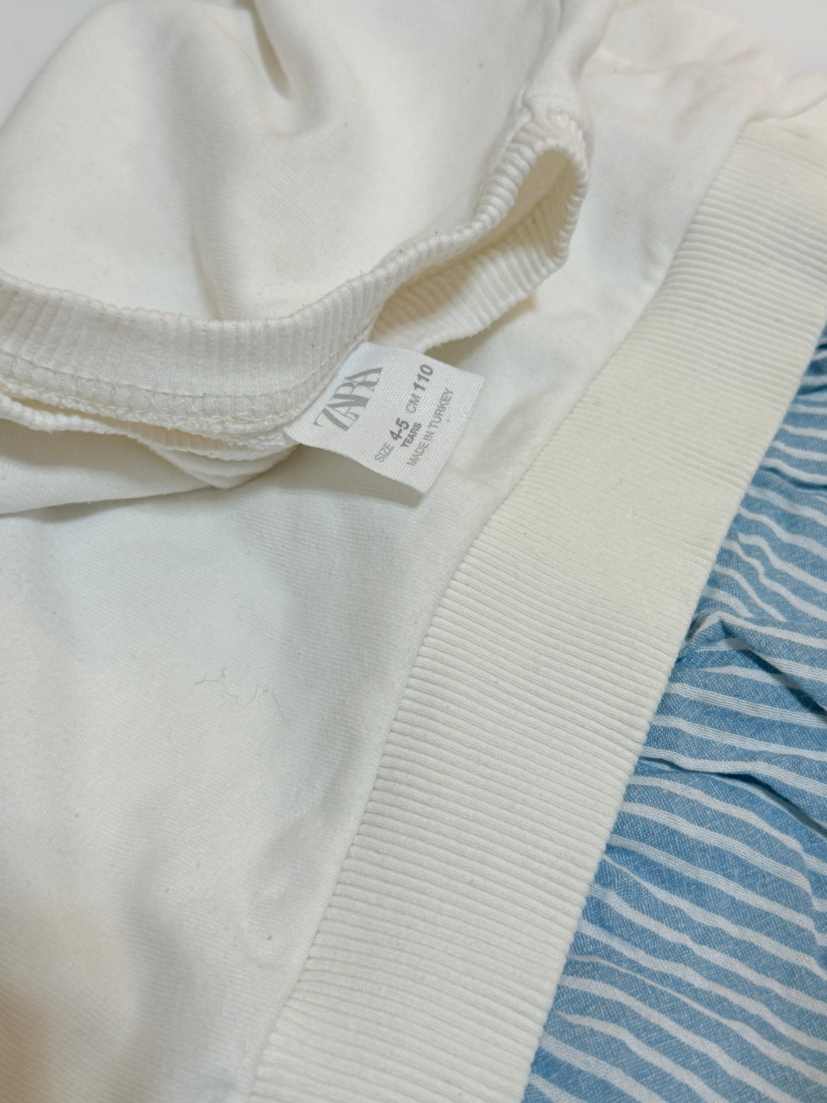 Zara Cream Sweatshirt Striped Ruffle Hem 4-5Y