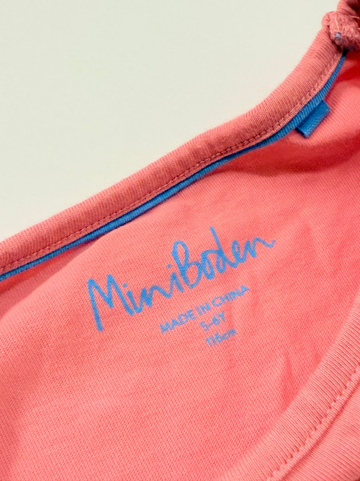 Mini Boden Bee Kind Planet Pink Top 5-6Y