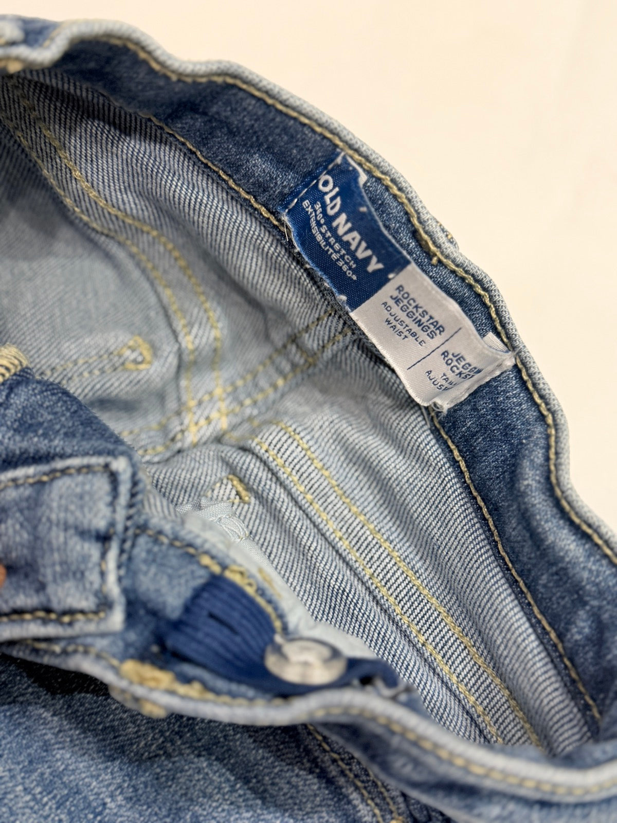 Old Navy Rockstar Jeggings Light Wash 5T