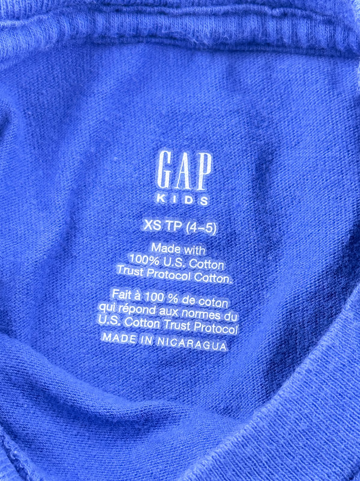 Gap Kids Blue Car Graphic T-Shirt Size 4-5Y