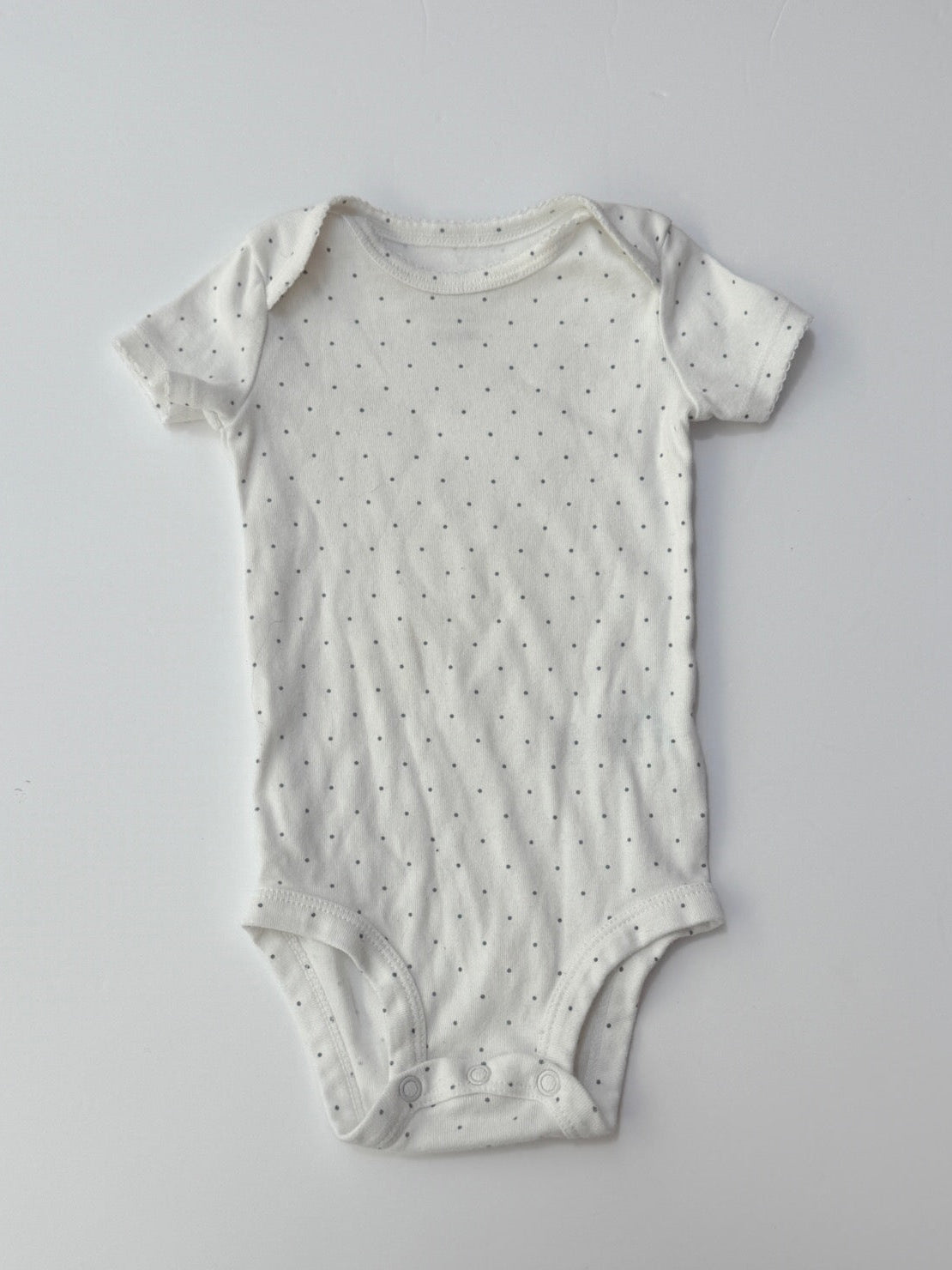 Carter's Polka Dot Bodysuit 6-9m