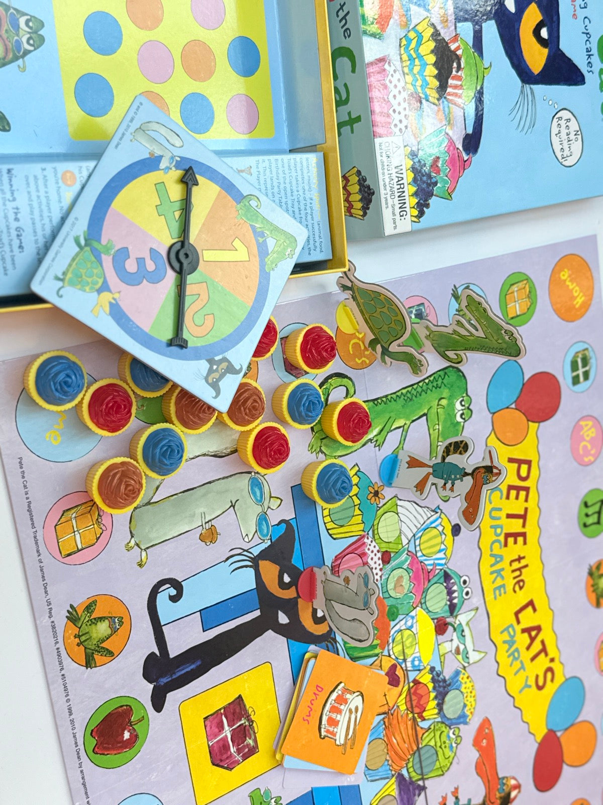 Pete the Cat The Missing Cupcakes Game