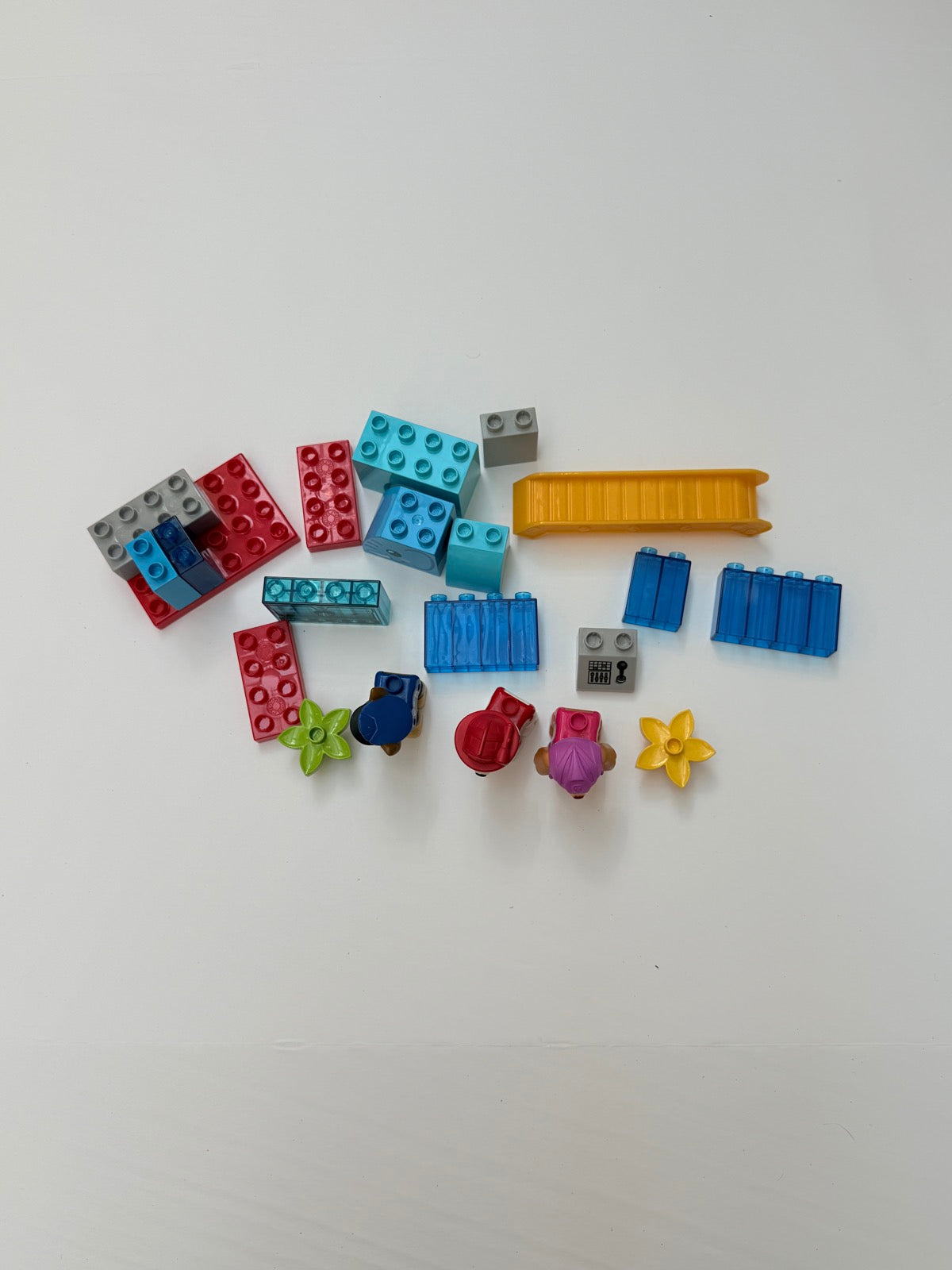Mega Blocks Paw Patrol Figures & Bricks Lot