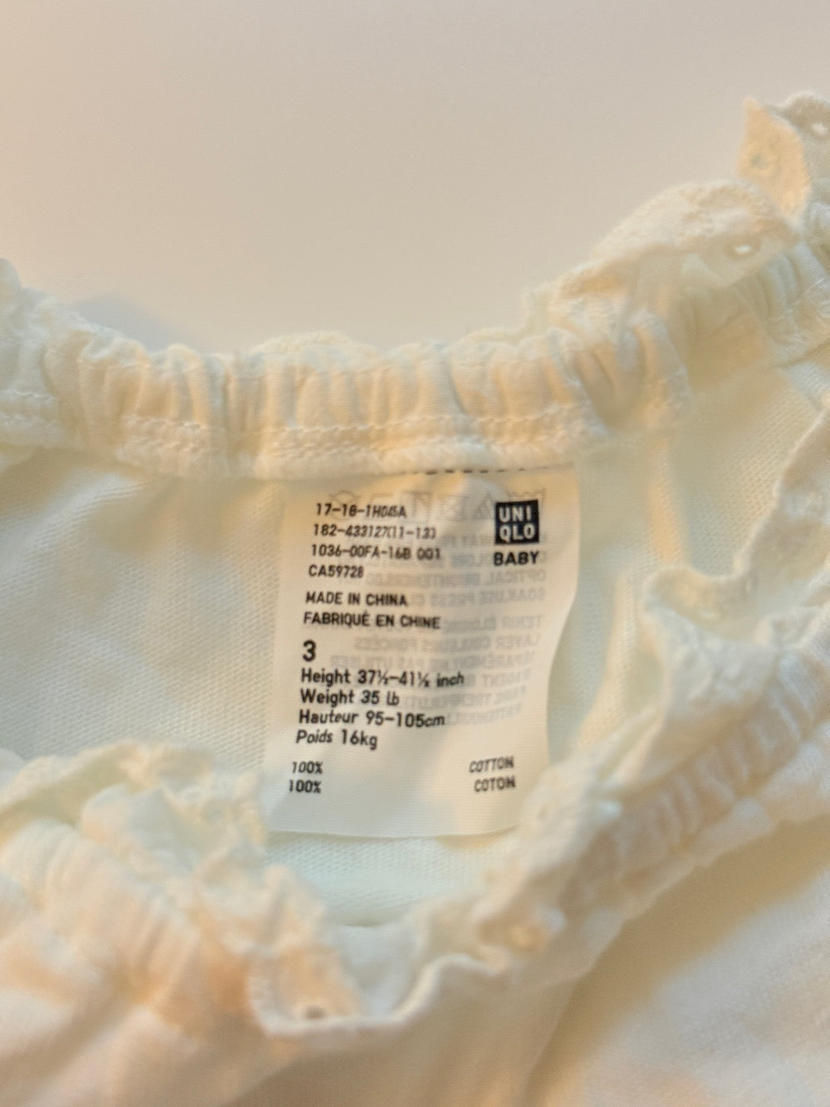 Uniqlo Baby Ruffle Neck Long Sleeve Top 3T