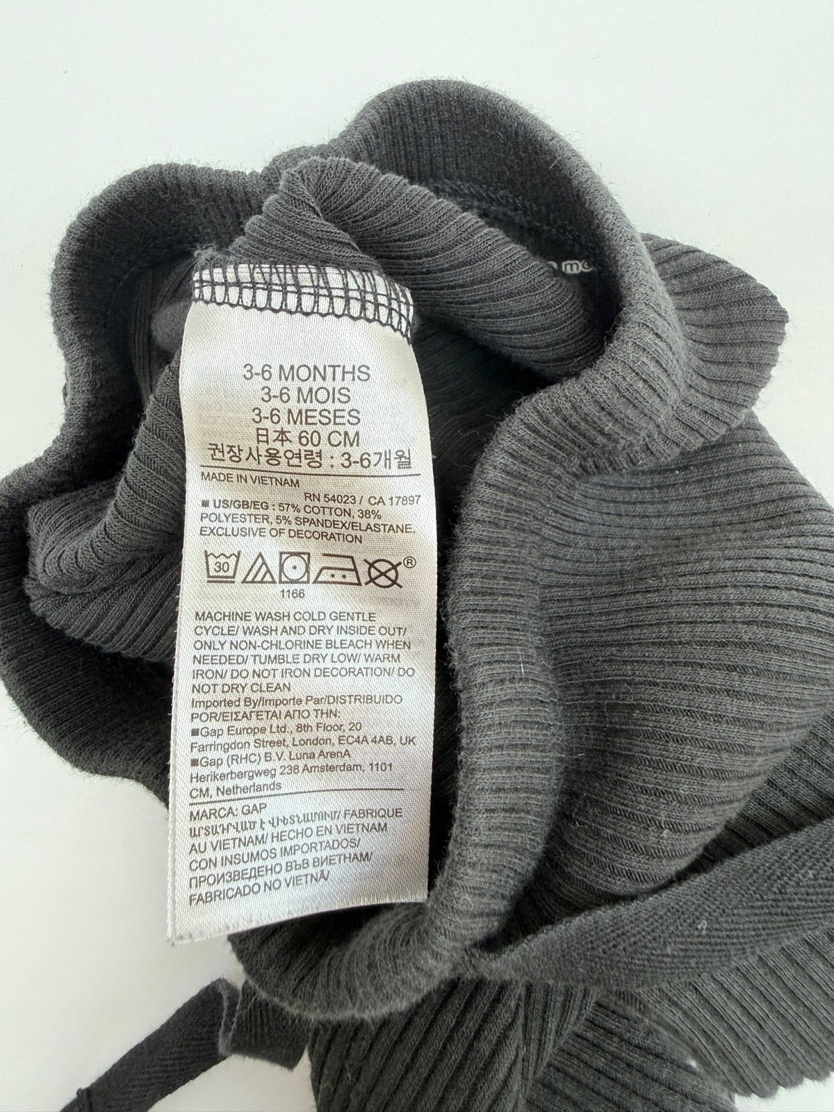 Baby Gap Ribbed Black Joggers 3-6 Months