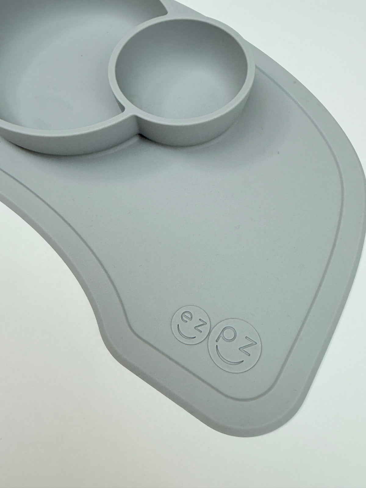 ezpz by Stokke Silicone Placemat Tray