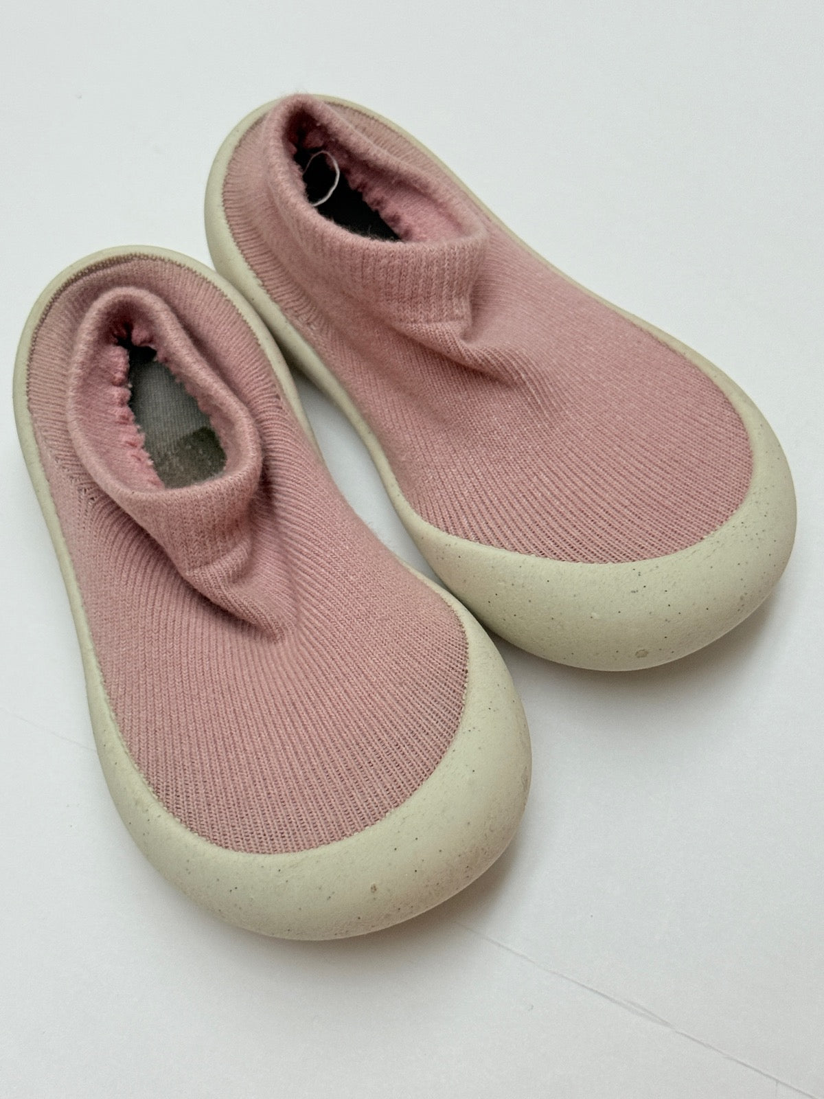 Jan & Jul Pink Rubber Sole Sock Shoes Size 5