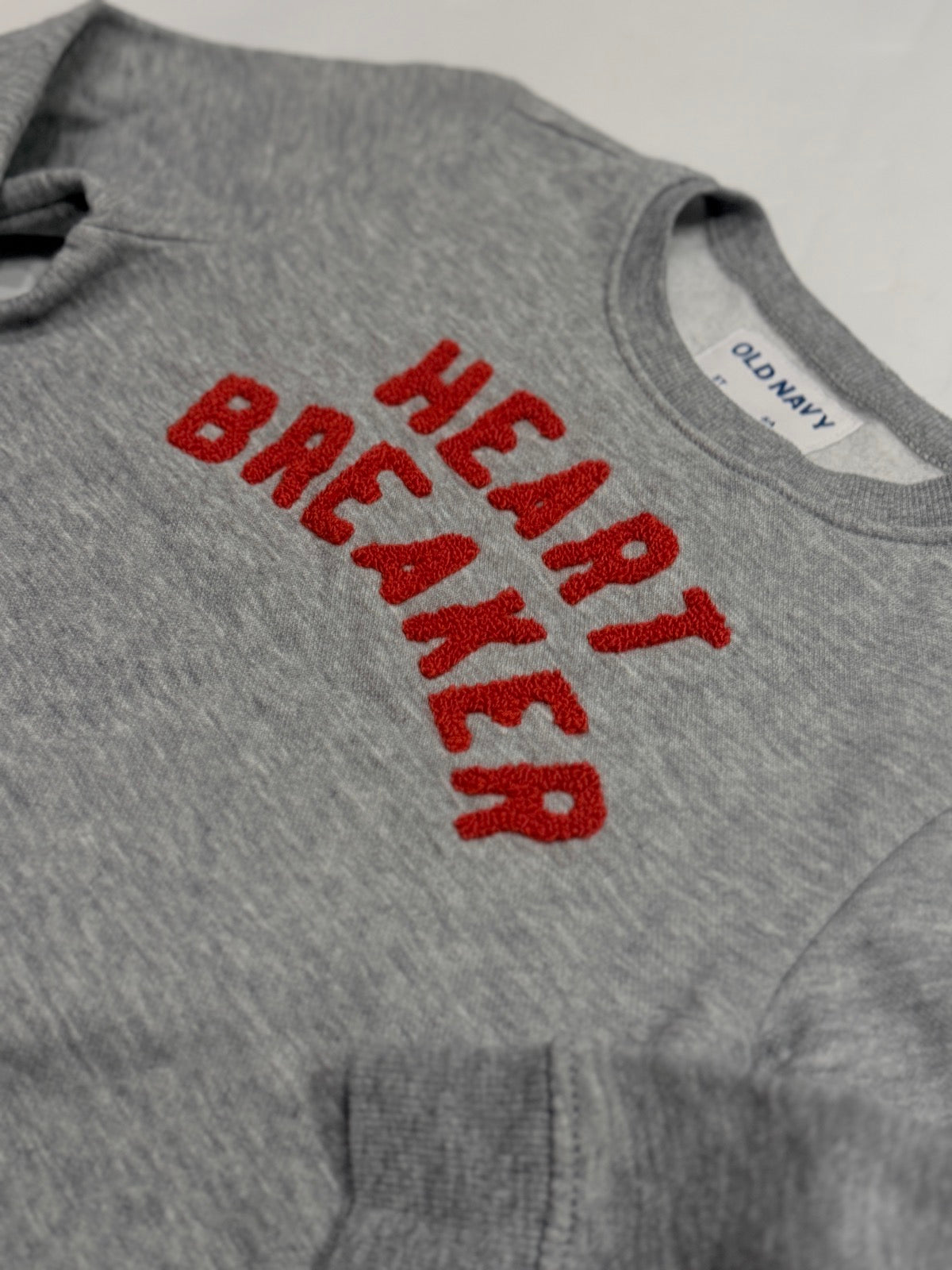 Old Navy Heart Breaker Gray Sweatshirt 5T
