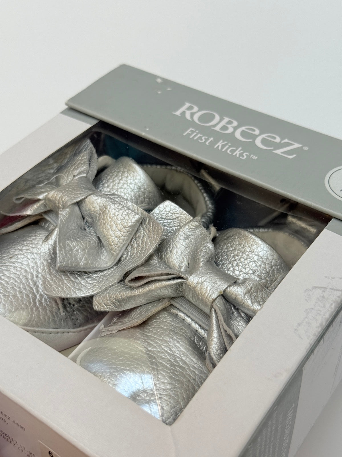 NWT - Robeez First Kicks Silver Bow Booties 6-9M