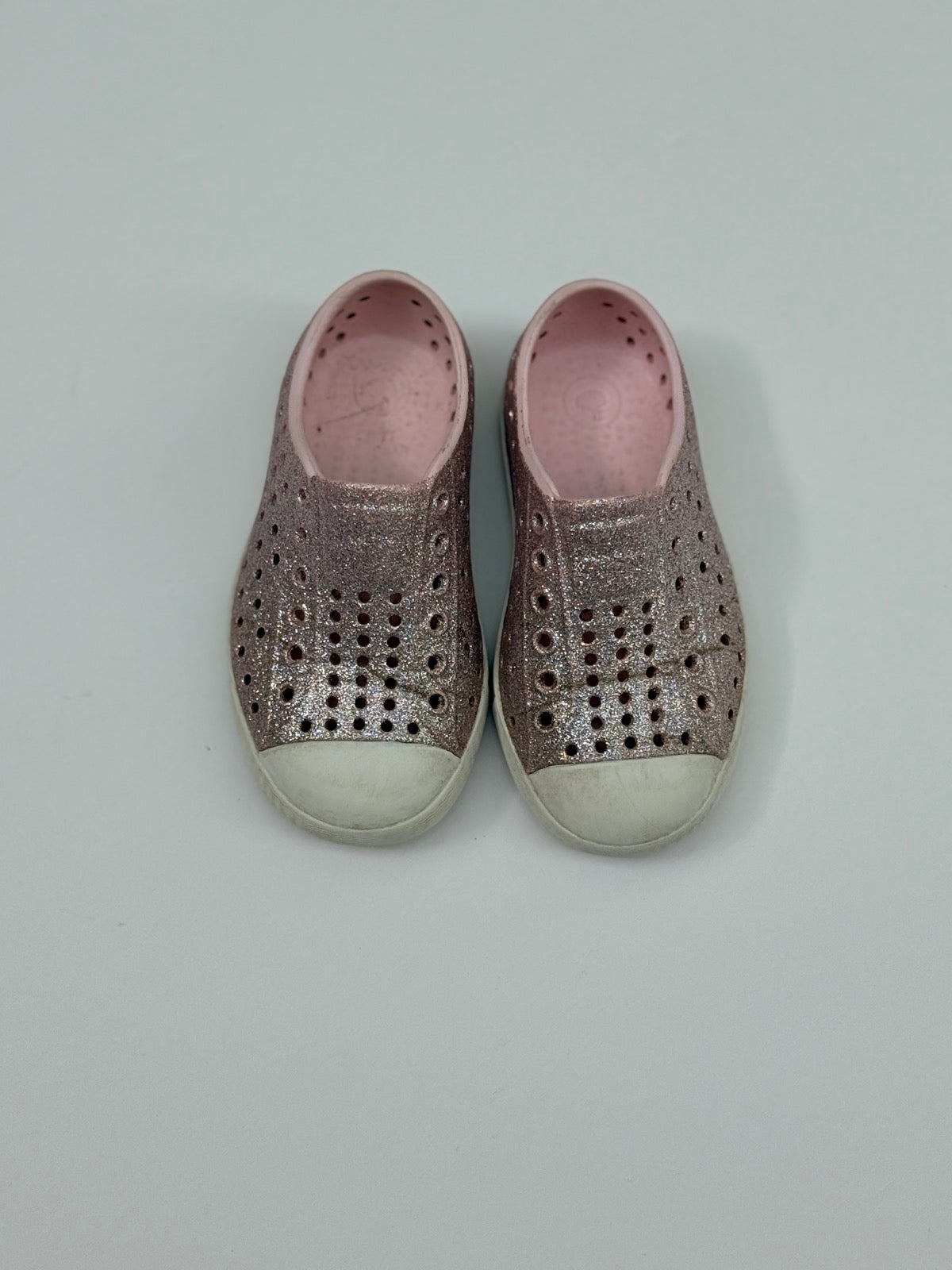 Native Jefferson Glitter Slip-On Sneaker C7
