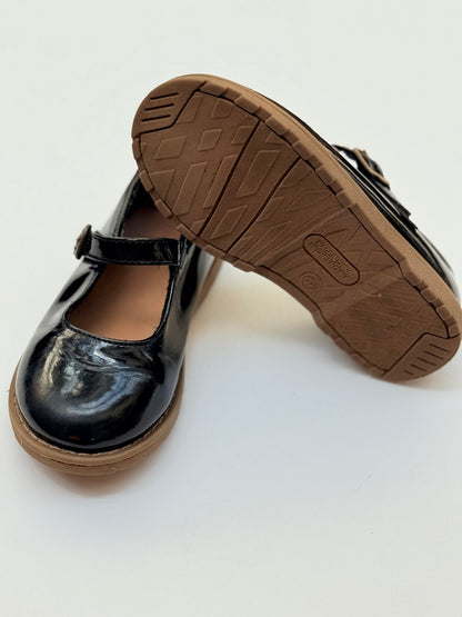 Old Navy Leather Girls Shoes size 9