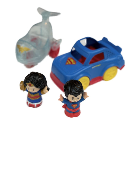 Fisher-Price Little People DC Superman Wonder Woman Set