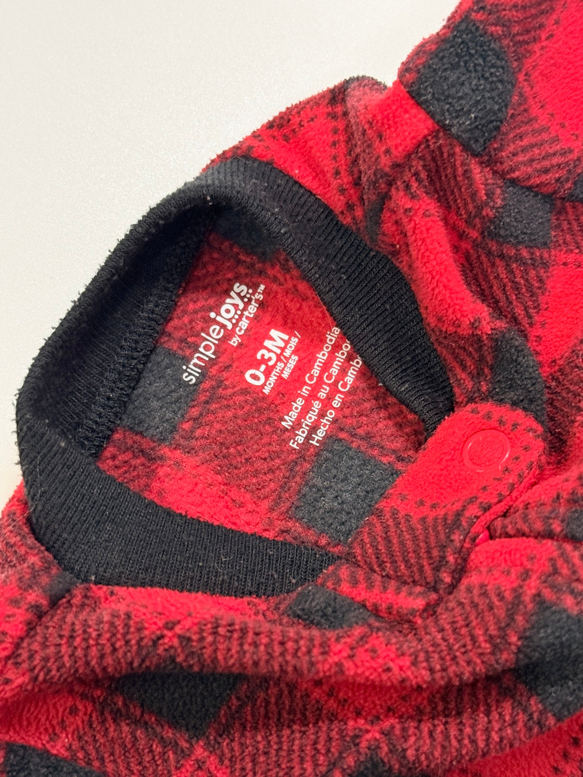 Simple Joys by Carter's Red Plaid Sleeper 0-3M