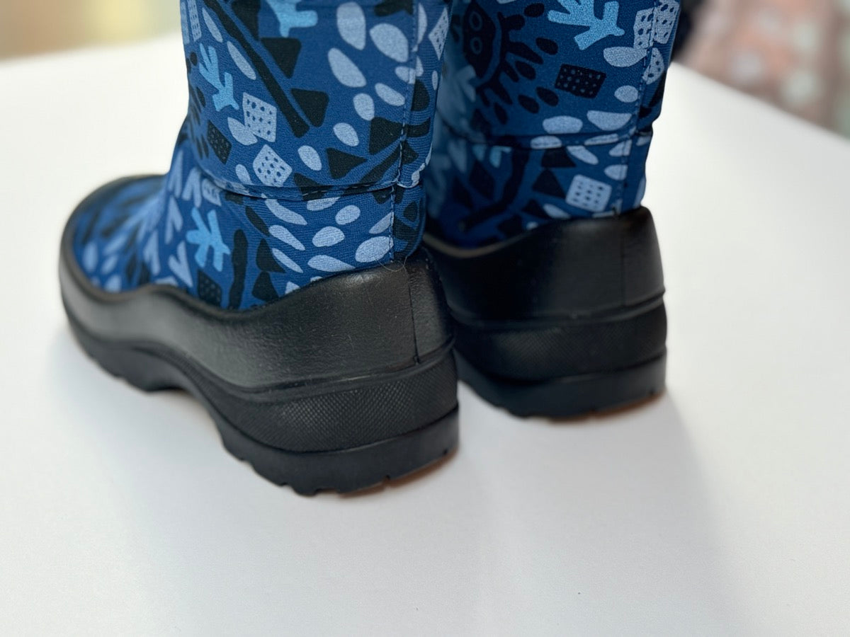 Kuoma Blue Patterned Winter Snow Boots Size 31