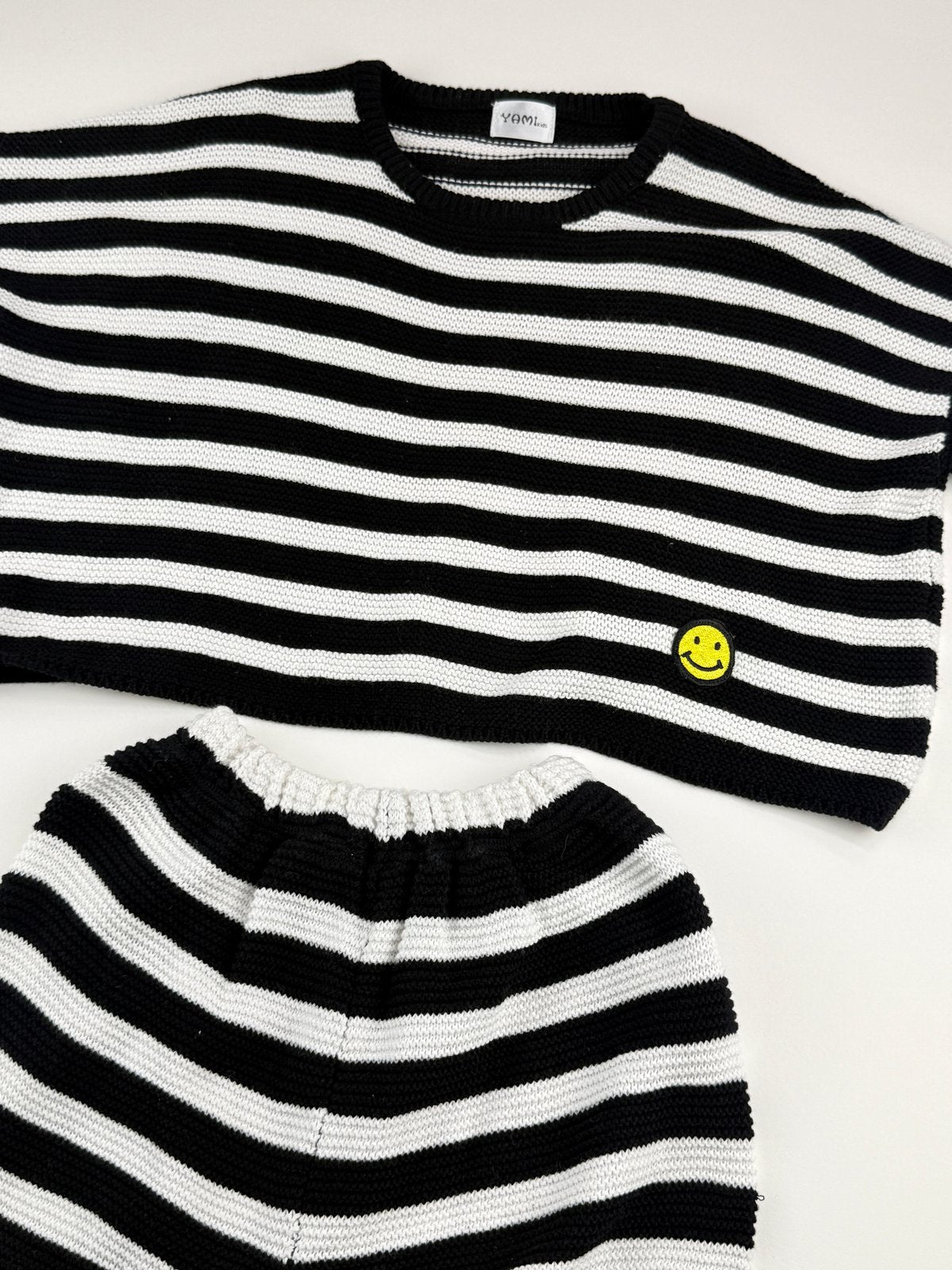 Yami Kids Striped Knit Smiley Set 5-7y