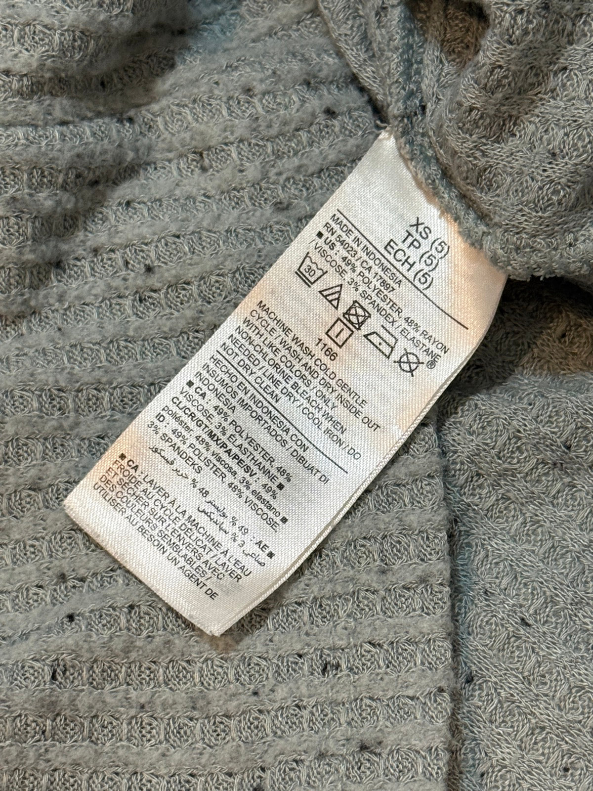 Old Navy Gray Waffle Henley Top XS