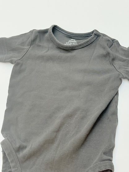 H&M Organic Cotton Bodysuit 12M