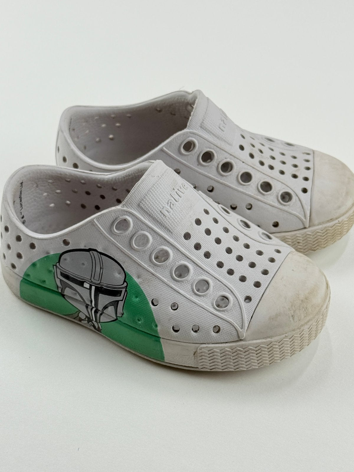 Native Jefferson Star Wars Grogu Mandalorian Shoes C4 US4