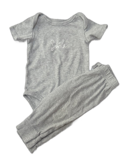 Kirkland Carter's Gray Onesie Pants Set 6-9M