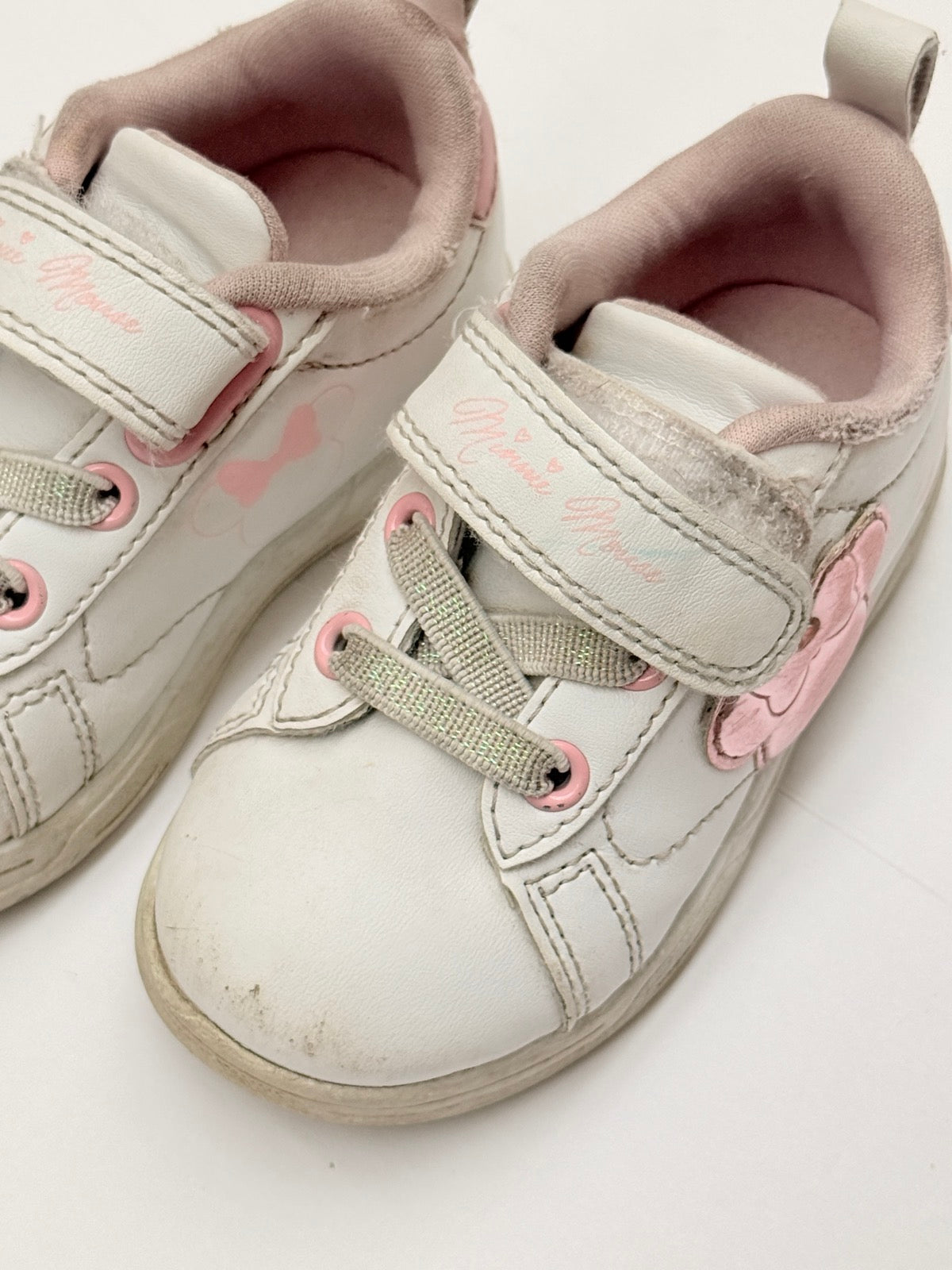 Minnie Mouse Sneakers Toddler Size 6