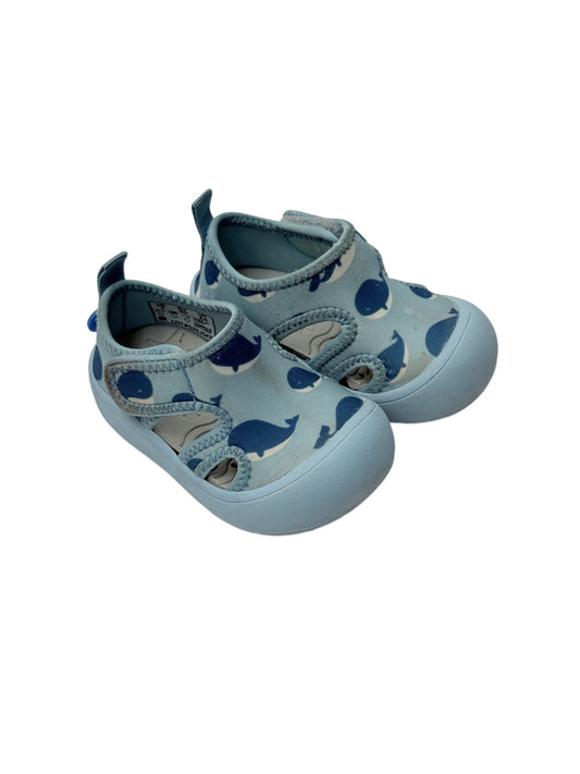 Jan & Jul Whale Print Aqua Shoes Size 4