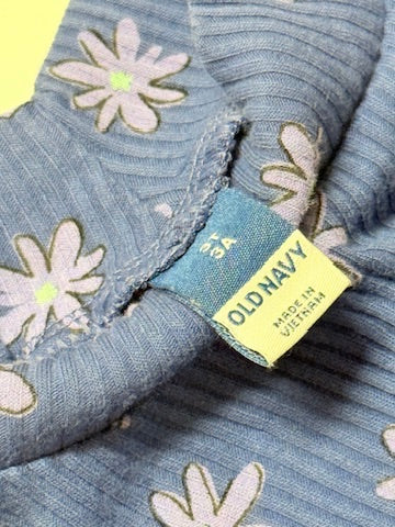 Old Navy FLoral High Neck 3t Shirt