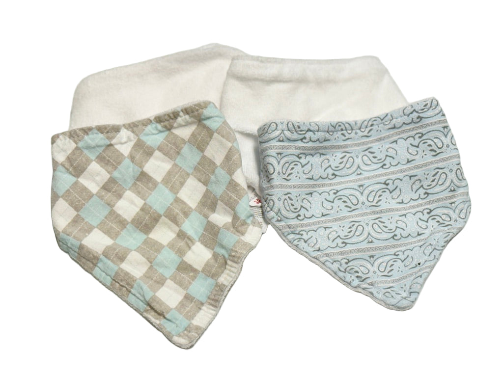4pc Bib Set