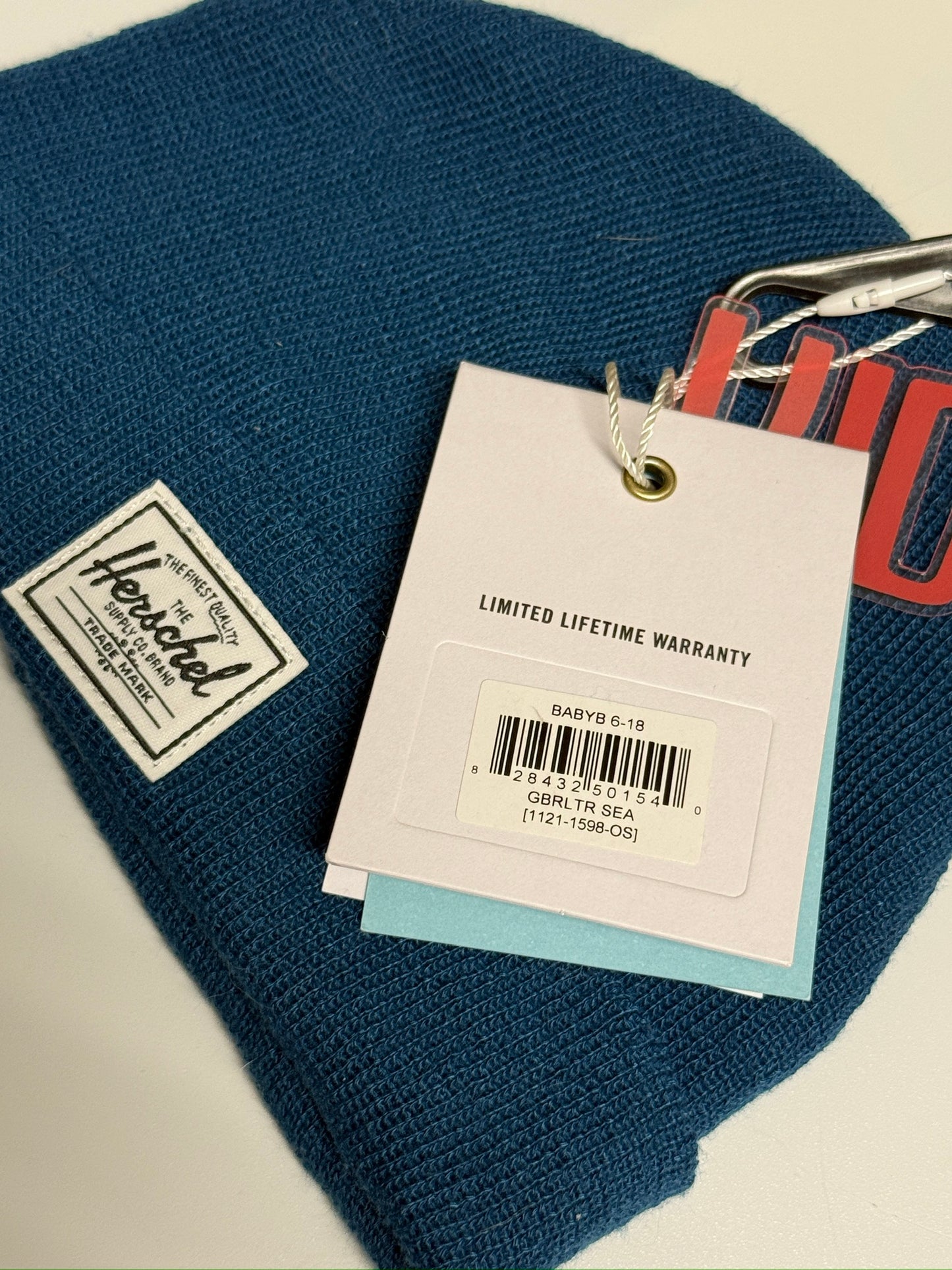 Herschel Baby Hat / Toque 6-18m