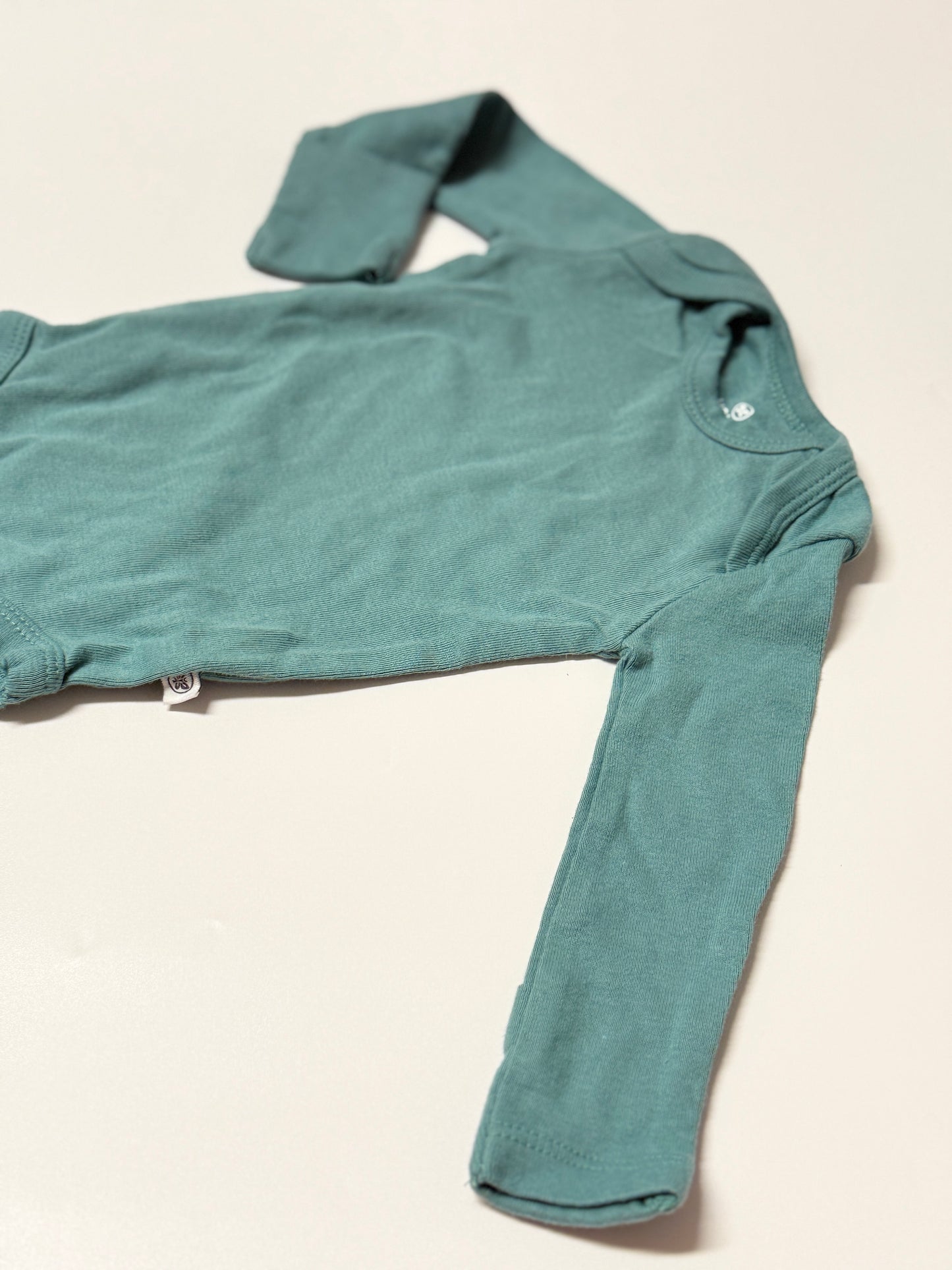 Honest Cotton Long Sleeve 0-3m 9x onesies 1x Pants