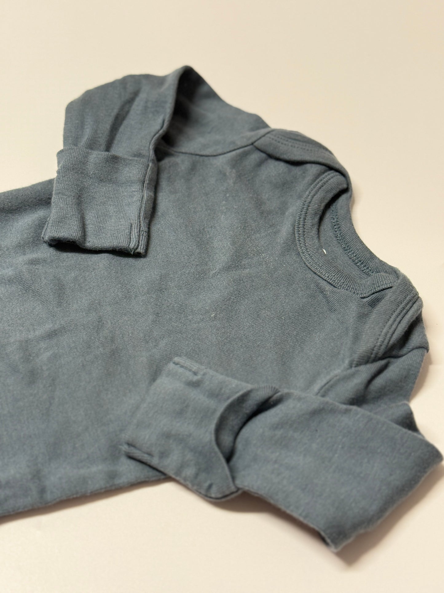Honest Cotton Long Sleeve 0-3m 9x onesies 1x Pants
