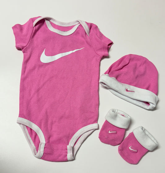 NIKE 3pc Set 6-12m