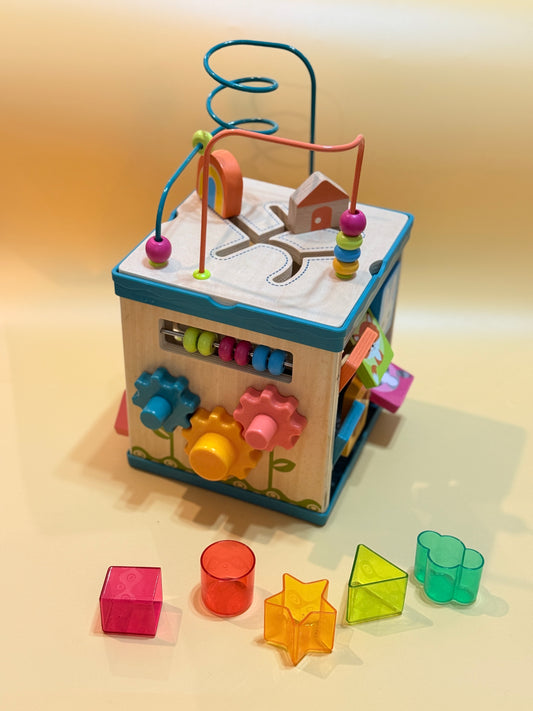 Play Cube / Activity Cube
