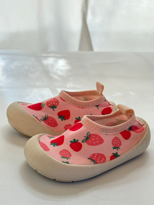 Jan & Jul 4 Quick Dry Water shoes
