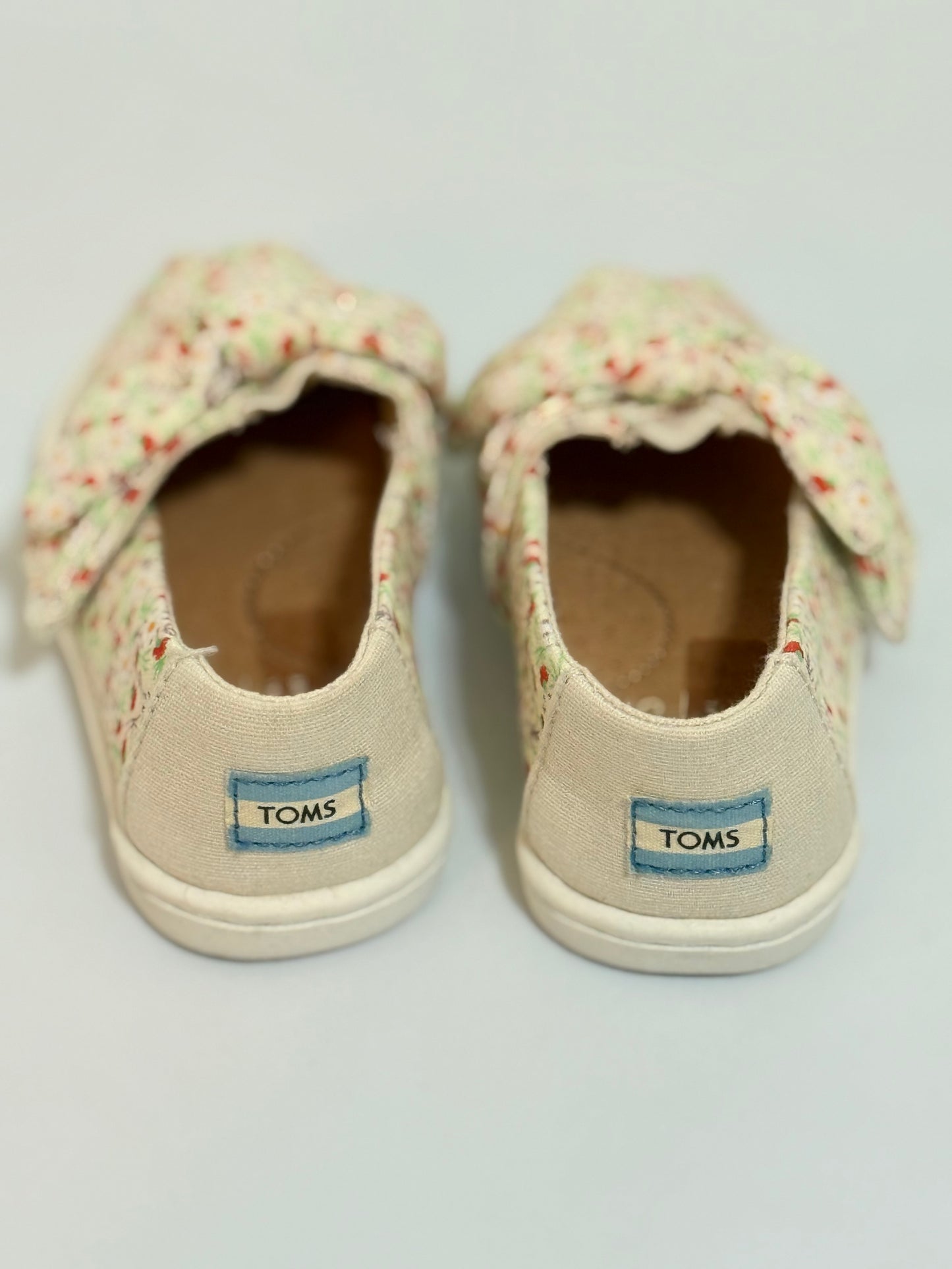 Floral Toms shoes 5c