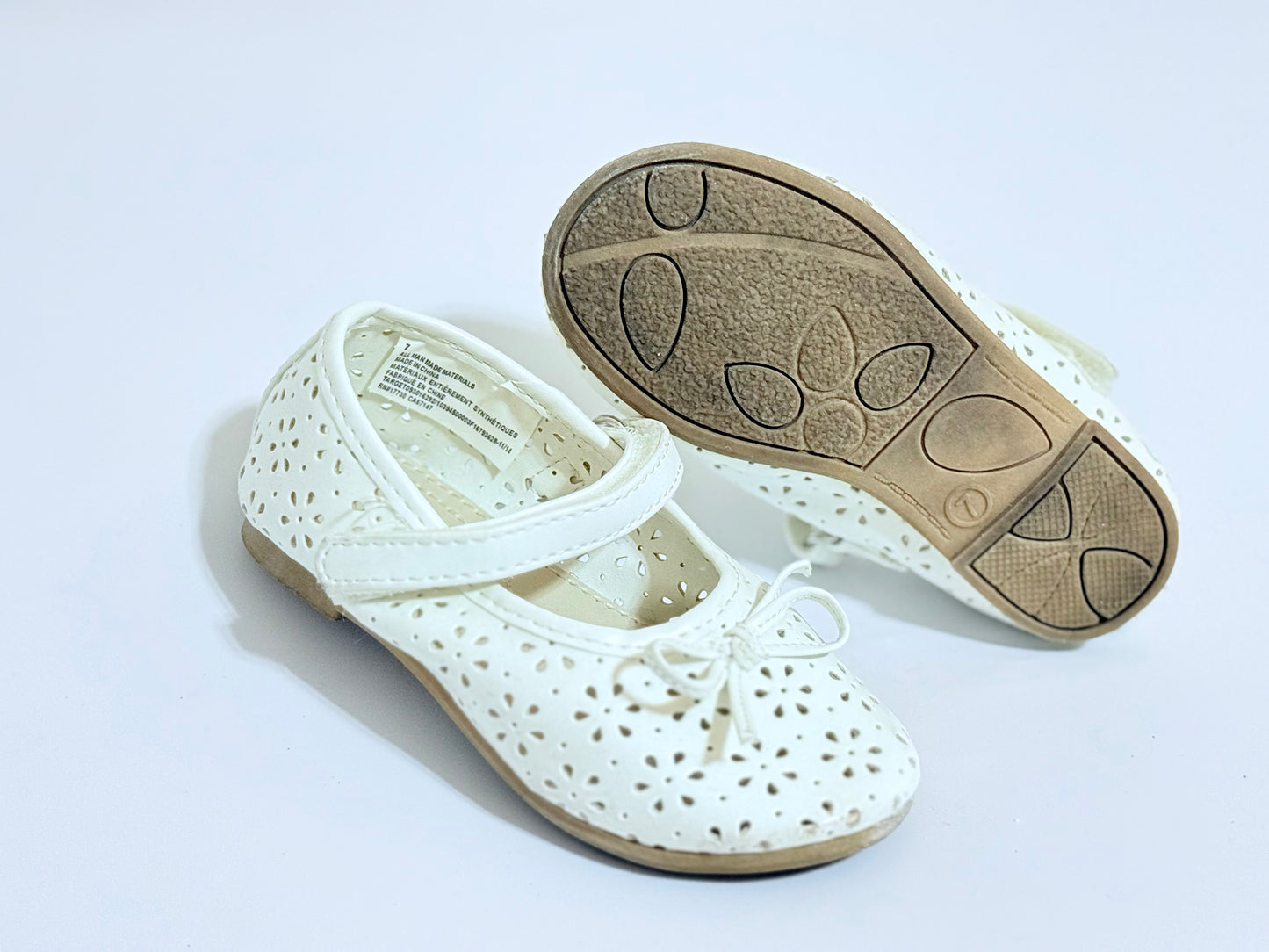 Cherokee Shoes US7