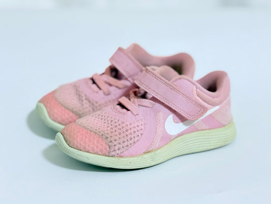 Nike Shoes US9