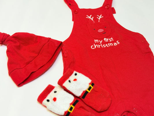 Christmas bundle Socks , Hat & Overalls 6m