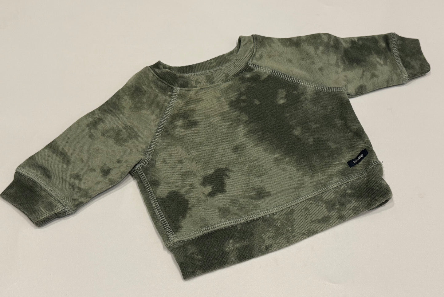 Gap Sweater 0-3m