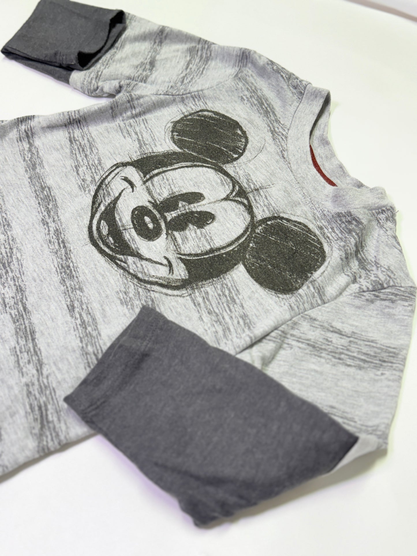 Disney Artist collection 4T Mickey Mouse Long Sleeve